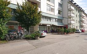 Wohnen im Kolonialstil inklusive Tiefgarage, kontaktloser Check-in